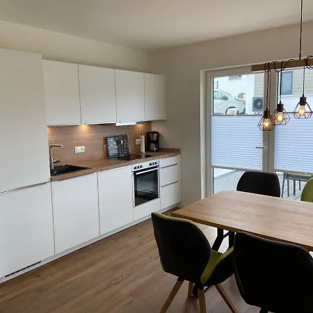 بيت للعطل Ferienhaus Diemelblick 23 *